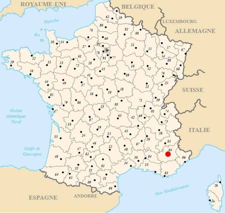 Spacieux T3 Avec Piscine Digne-les-Bains Exteriör bild